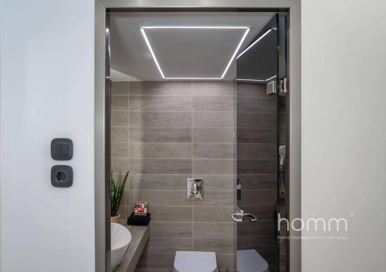 34Sqm Minimal Homm Apartment With Acropolis View Athens Luaran gambar