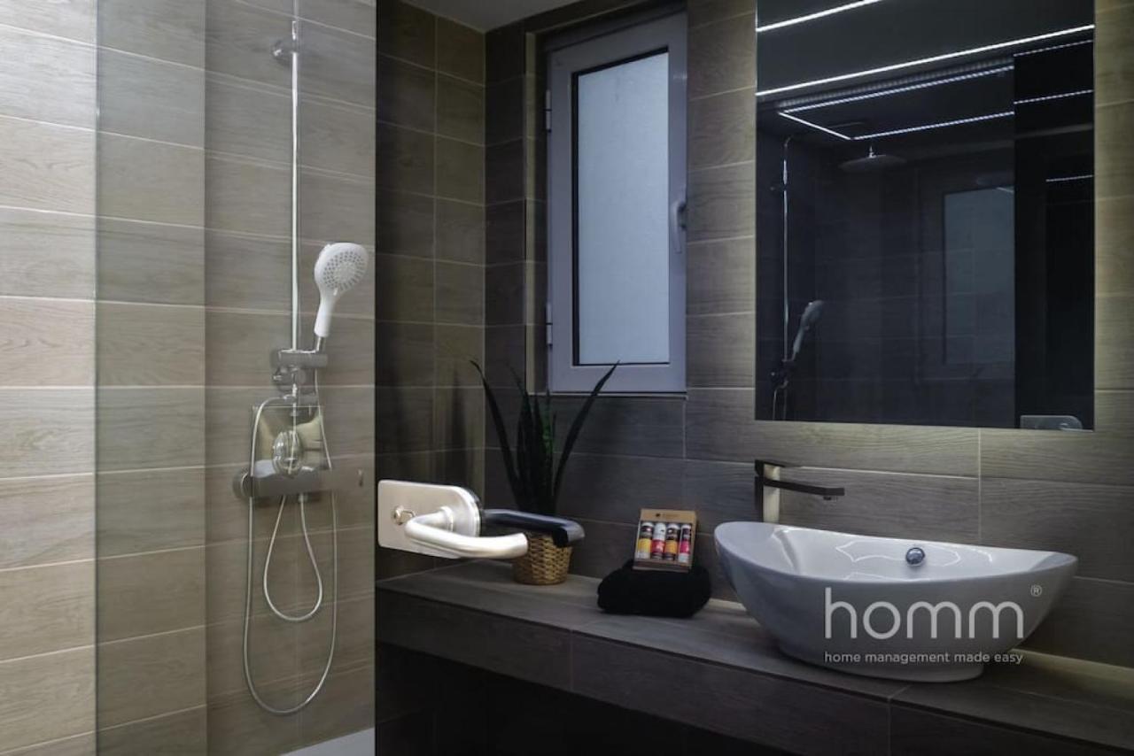 34Sqm Minimal Homm Apartment With Acropolis View Athens Luaran gambar