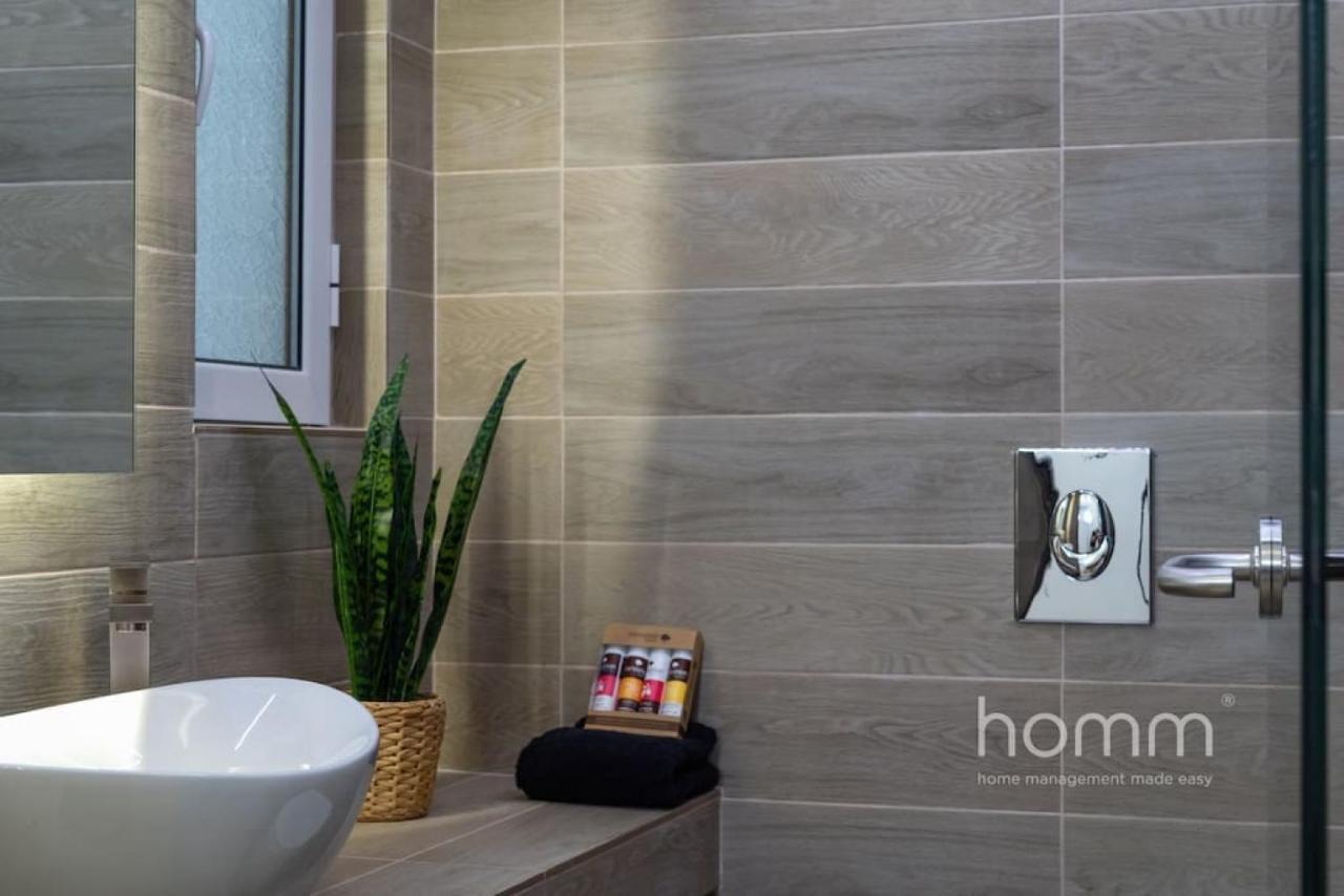 34Sqm Minimal Homm Apartment With Acropolis View Athens Luaran gambar