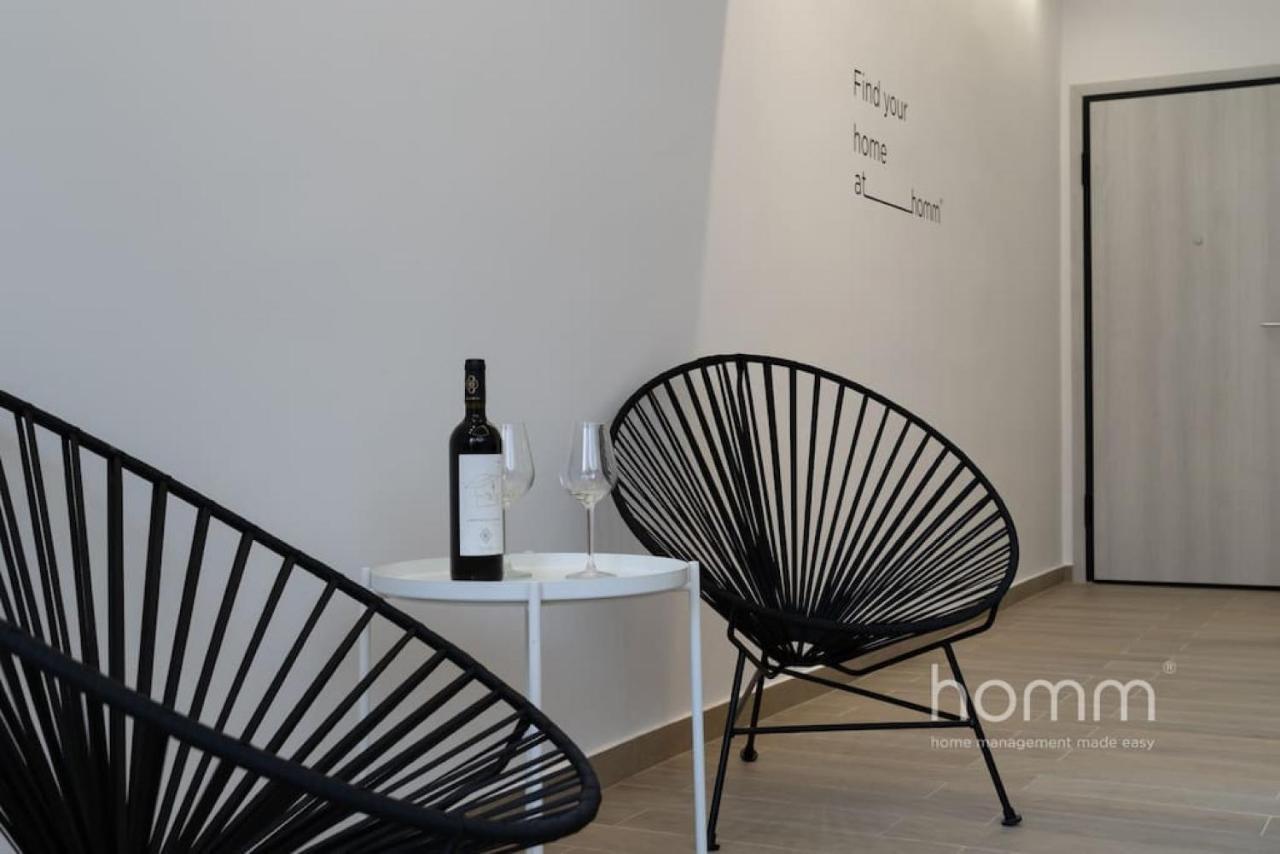 34Sqm Minimal Homm Apartment With Acropolis View Athens Luaran gambar